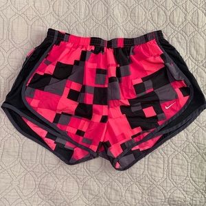 Nike dri-fit running shorts size medium